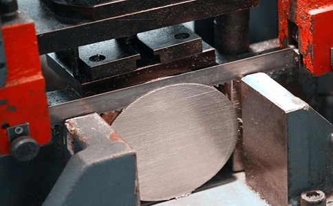 沈阳影响双金属带锯条使用寿命的主要因素有哪些？